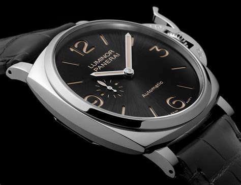 wristwatchphoto panerai|best place to buy Panerai.